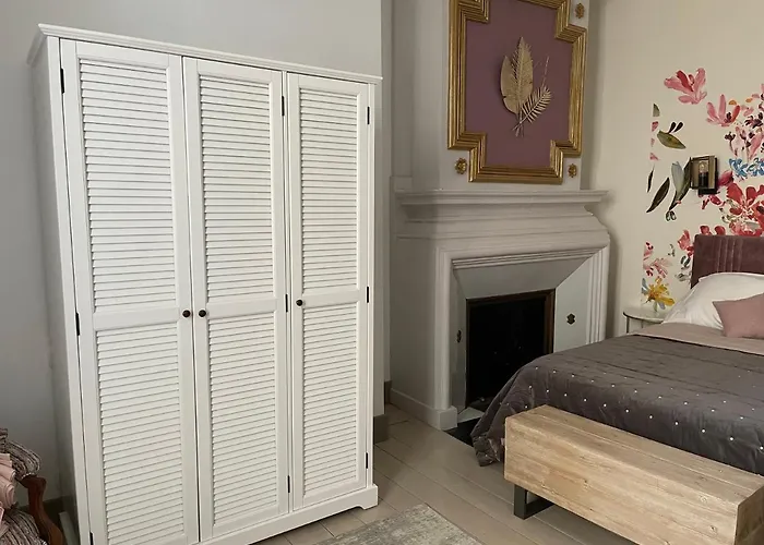 Apartment- Historic Centre * La Rochelle (Charente-Maritime)