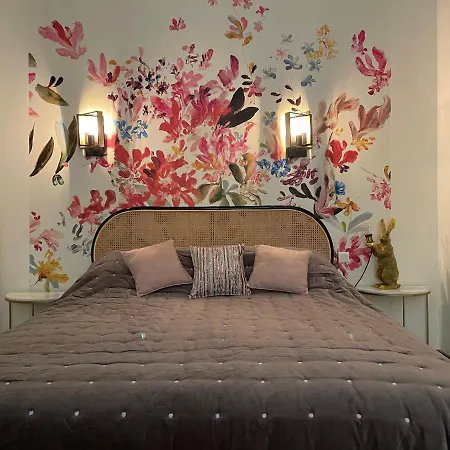 Apartment- Historic Centre Apartment *